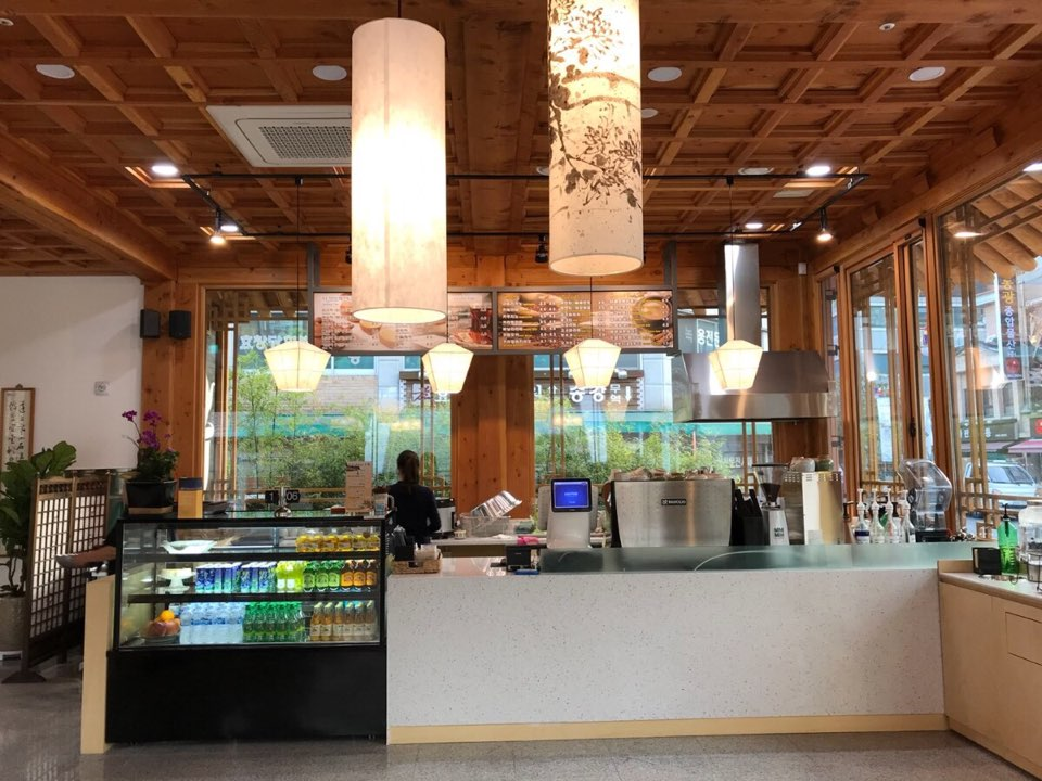 Cafeteria at Seoul K-Medi Center