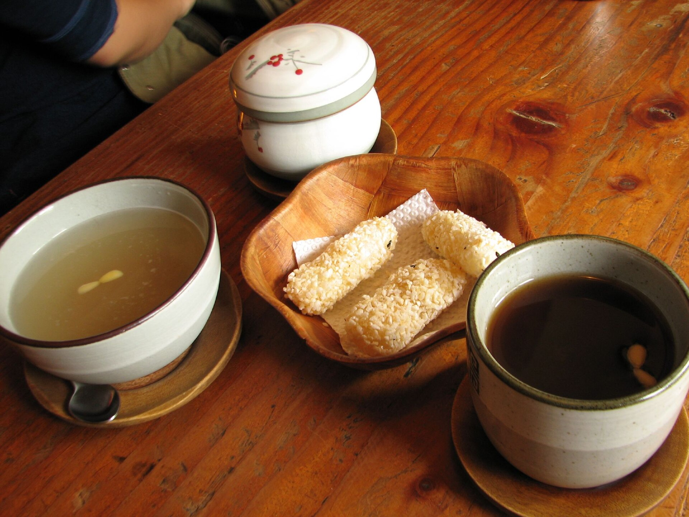 Korean tea and yugwa