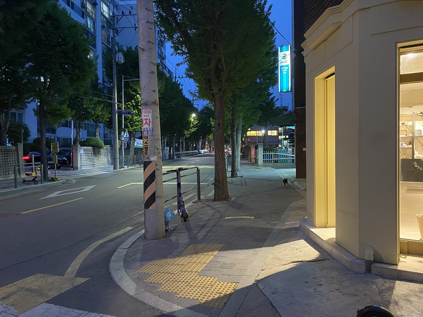 Seongsu evening street