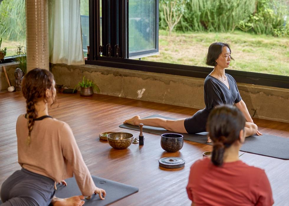 Host a Retreat in Korea | Wellness & Yoga Group Retreats | Wellisia